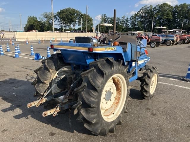 Tractor — Auction (lot 8457-1066)