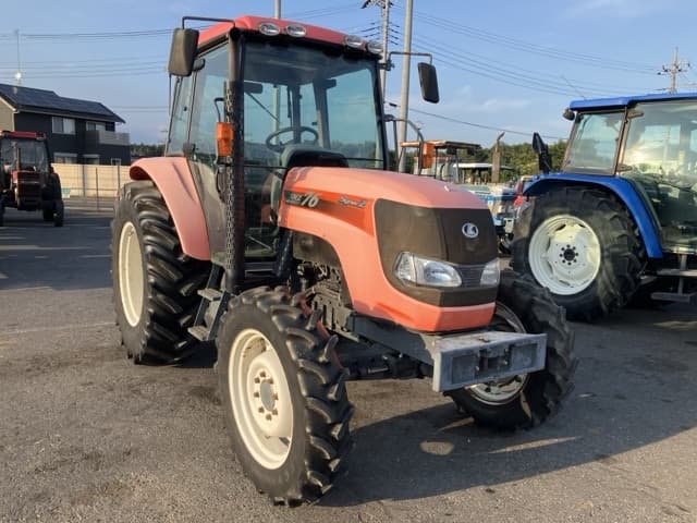Tractor — Auction (lot 8457-1067)