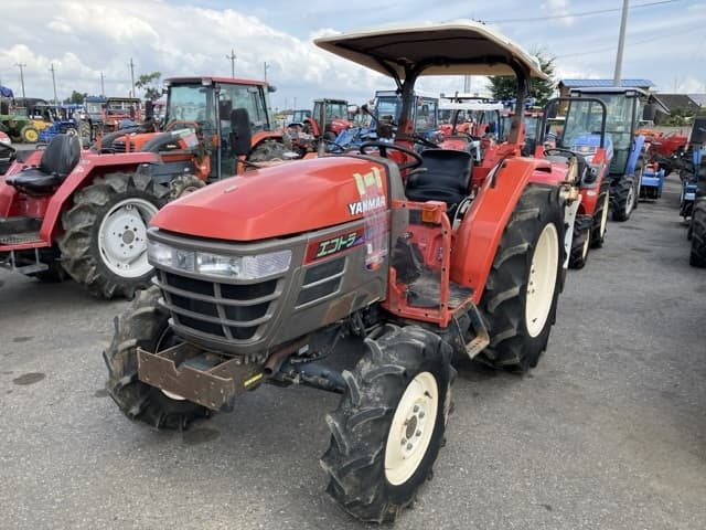 Tractor — Auction (lot 8457-1077)