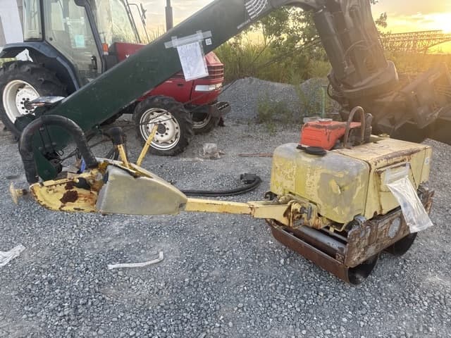 Hand Guided Roller — Auction (lot 8457-10803)