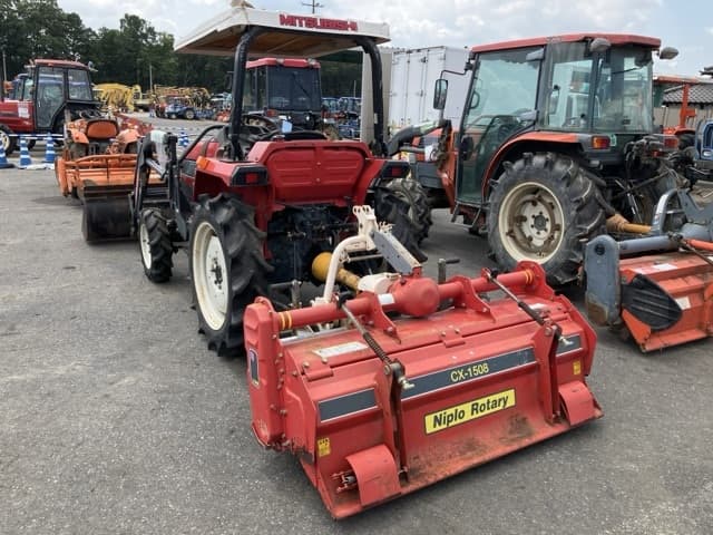 Tractor — Auction (lot 8457-1082)