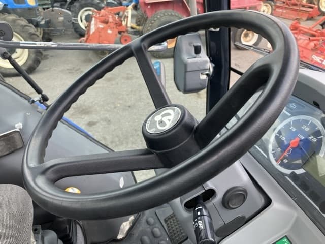 Tractor — Auction (lot 8457-1091)