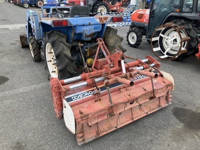 Tractor — Auction (lot 8457-1093)