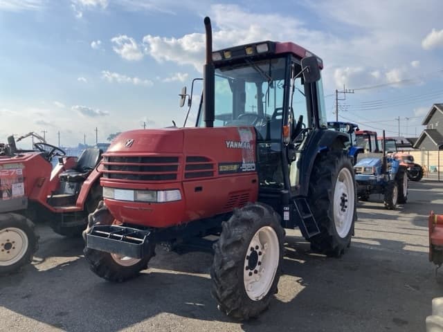 Tractor — Auction (lot 8457-1098)