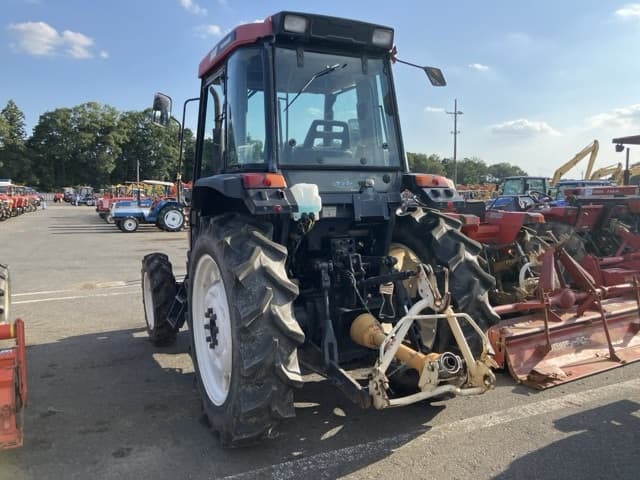 Tractor — Auction (lot 8457-1098)