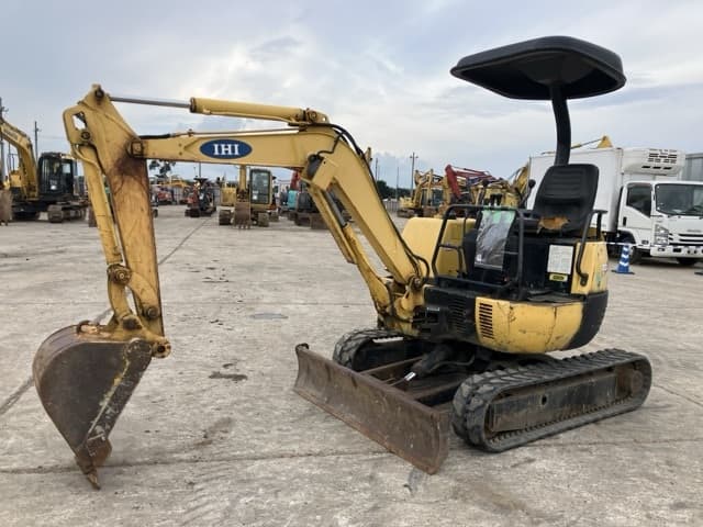 MINI EXCAVATOR — Auction (lot 8457-110)