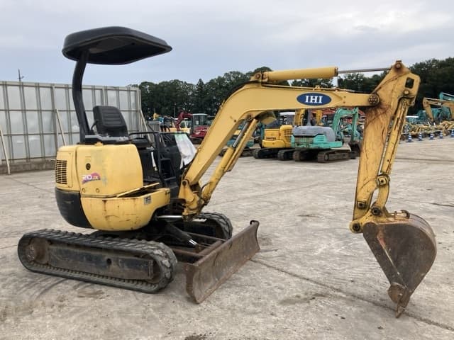 MINI EXCAVATOR — Auction (lot 8457-110)