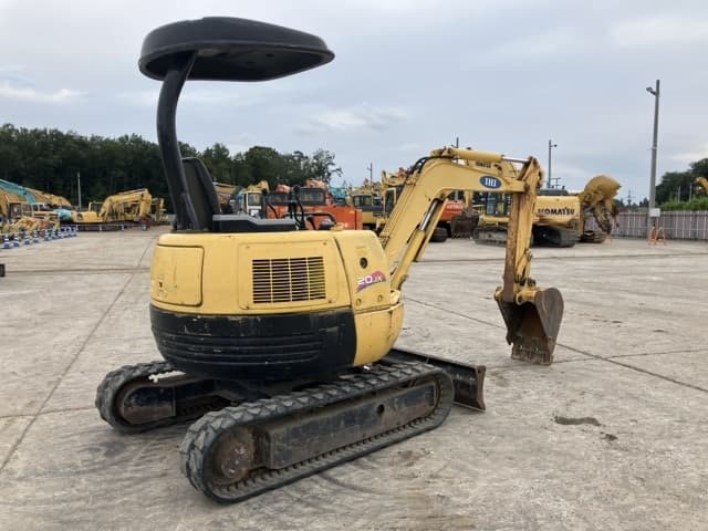 MINI EXCAVATOR — Auction (lot 8457-110)