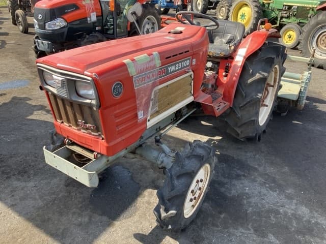 Tractor — Auction (lot 8457-1113)