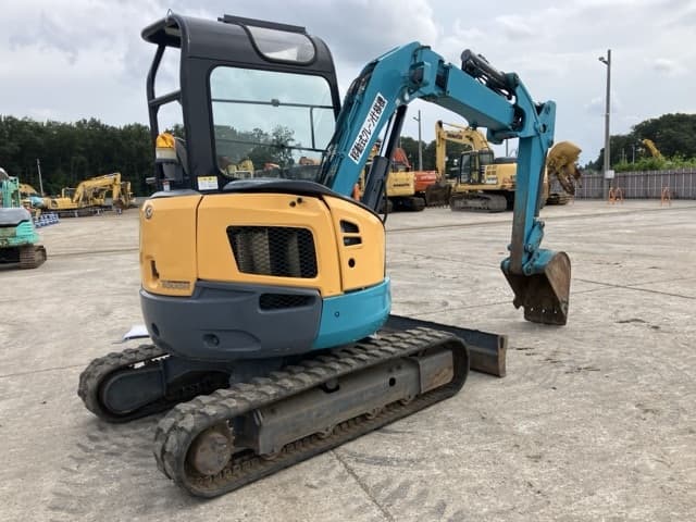 MINI EXCAVATOR — Auction (lot 8457-112)