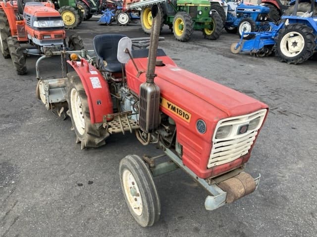 Tractor — Auction (lot 8457-1125)