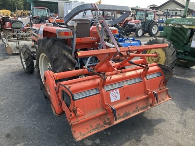 Tractor — Auction (lot 8457-1127)