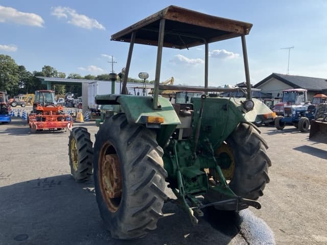 Tractor — Auction (lot 8457-1133)