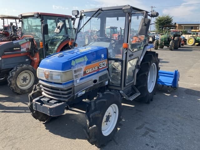 Tractor — Auction (lot 8457-1139)