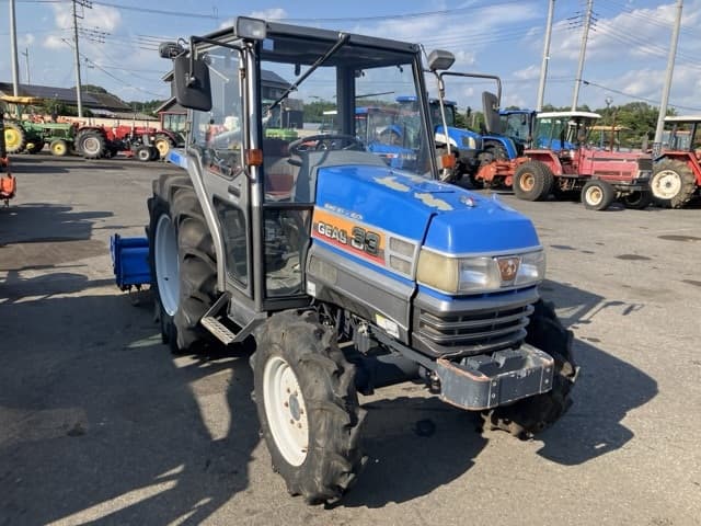 Tractor — Auction (lot 8457-1139)