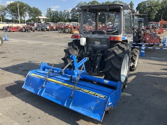 Tractor — Auction (lot 8457-1139)