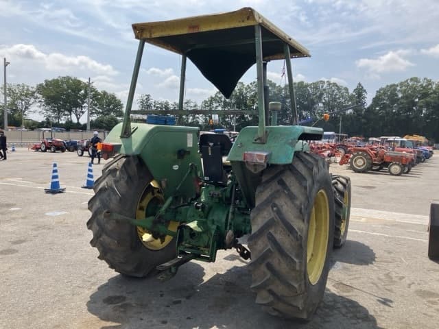 Tractor — Auction (lot 8457-1141)