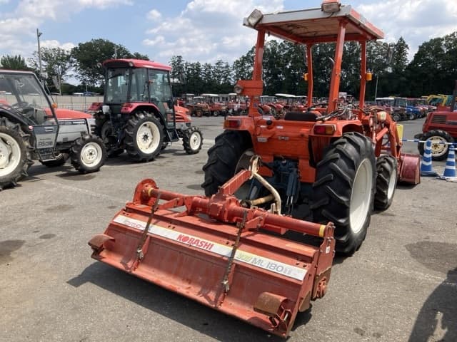 Tractor — Auction (lot 8457-1142)
