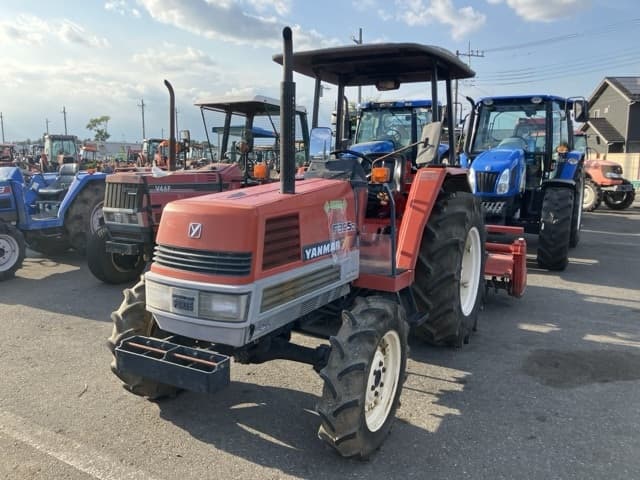 Tractor — Auction (lot 8457-1146)