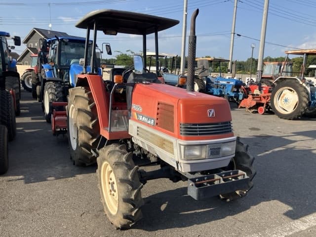Tractor — Auction (lot 8457-1146)