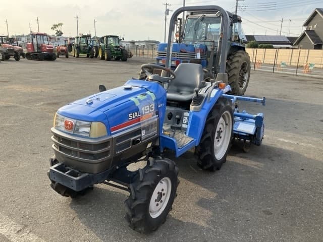 Tractor — Auction (lot 8457-1148)