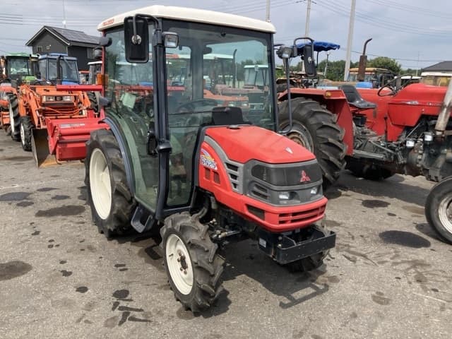 Tractor — Auction (lot 8457-1154)