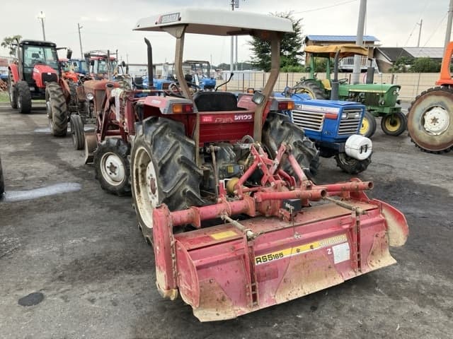 Tractor — Auction (lot 8457-1156)