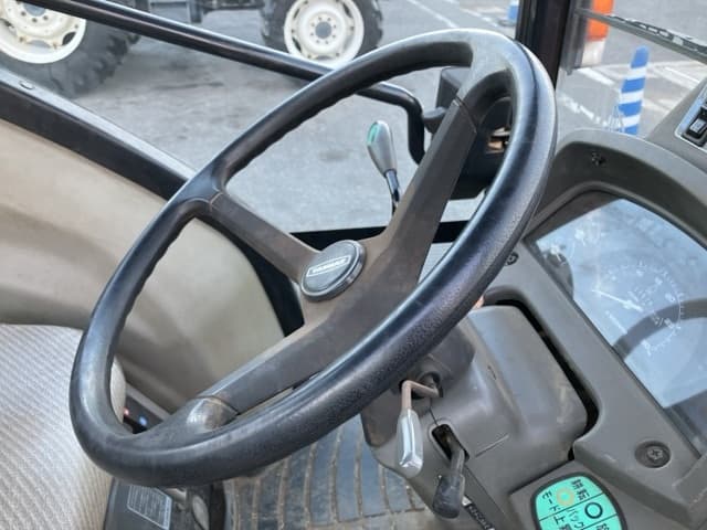 Tractor — Auction (lot 8457-1159)