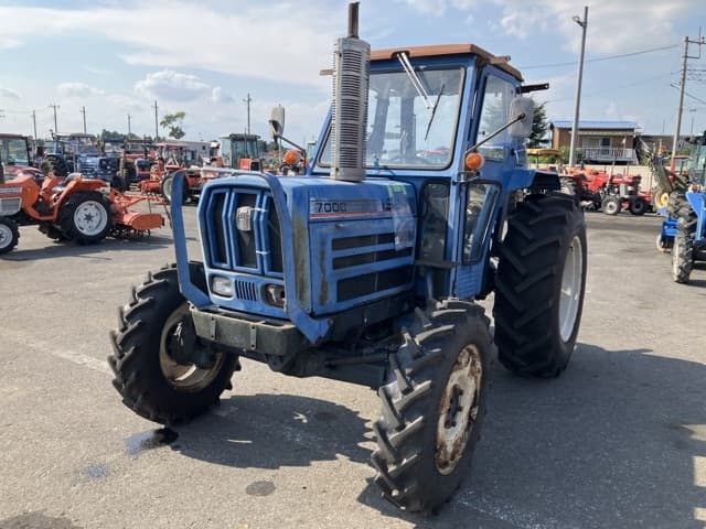 Tractor — Auction (lot 8457-1161)