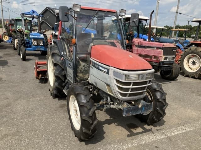 Tractor — Auction (lot 8457-1162)