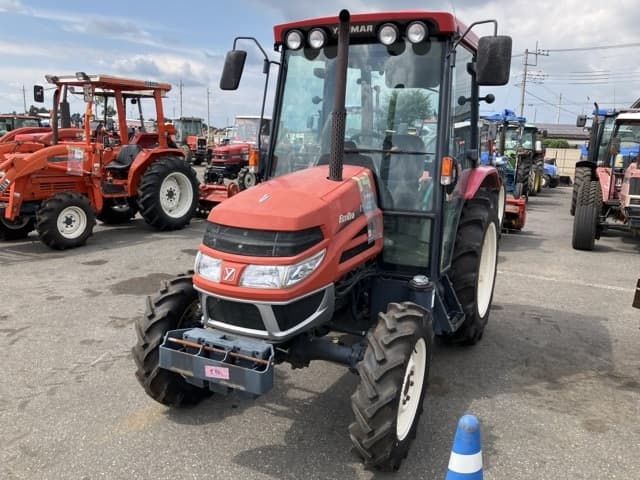 Tractor — Auction (lot 8457-1163)