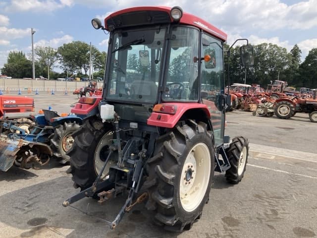 Tractor — Auction (lot 8457-1163)