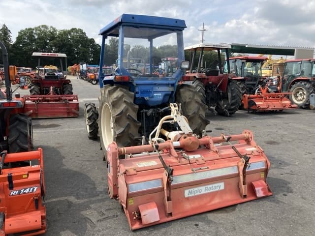 Tractor — Auction (lot 8457-1170)