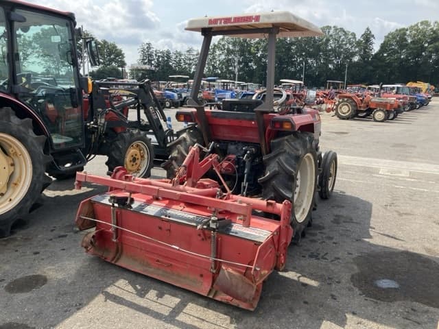 Tractor — Auction (lot 8457-1173)