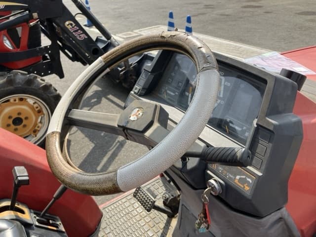 Tractor — Auction (lot 8457-1173)