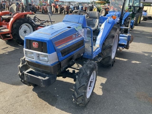 Tractor — Auction (lot 8457-1175)