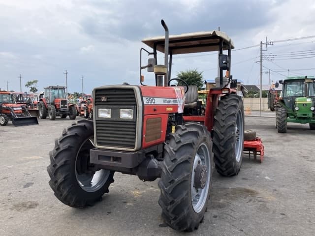 Tractor — Auction (lot 8457-1176)