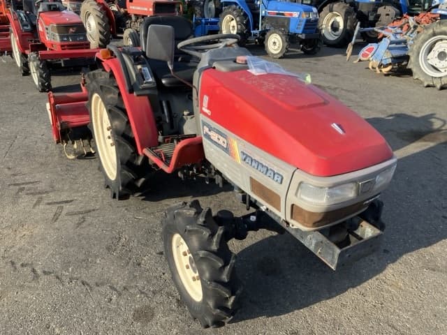 Tractor — Auction (lot 8457-1177)