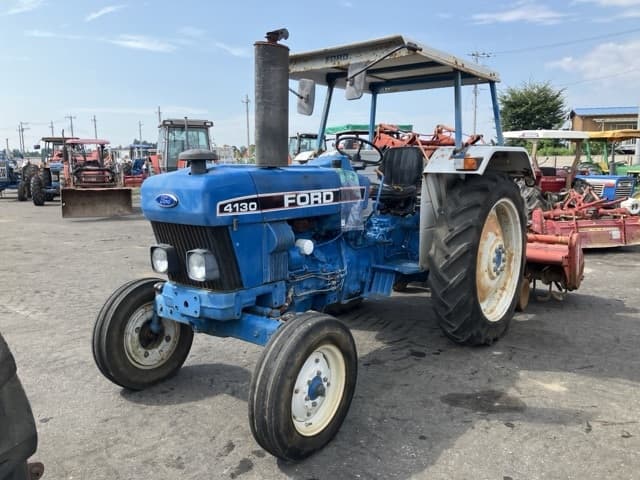 Tractor — Auction (lot 8457-1181)