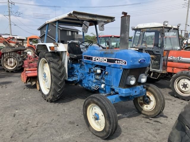 Tractor — Auction (lot 8457-1181)