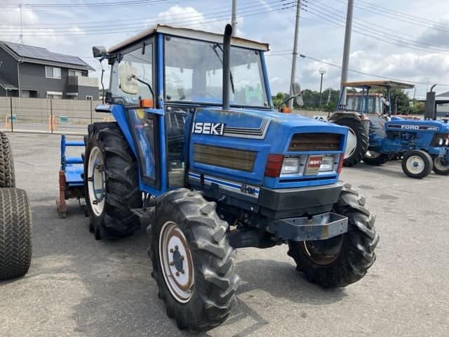 Tractor — Auction (lot 8457-1183)