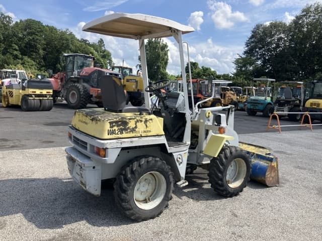 MINI WHEEL LOADER — Auction (lot 8457-119)