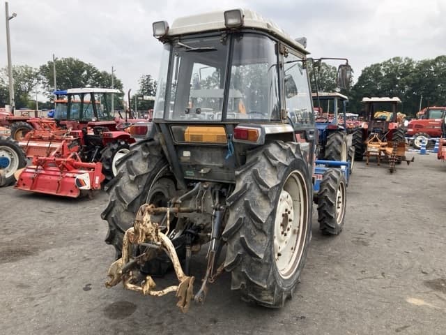 Tractor — Auction (lot 8457-1193)
