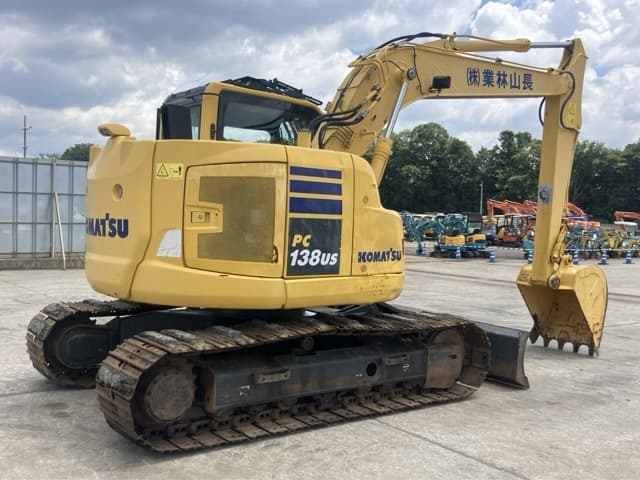 EXCAVATOR — Auction (lot 8457-12)
