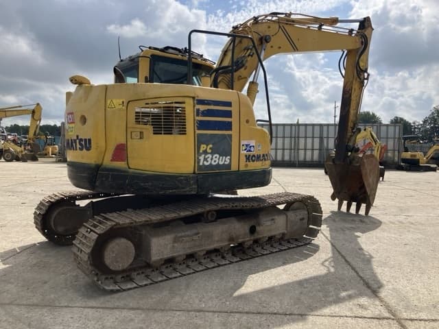 EXCAVATOR — Auction (lot 8457-120)