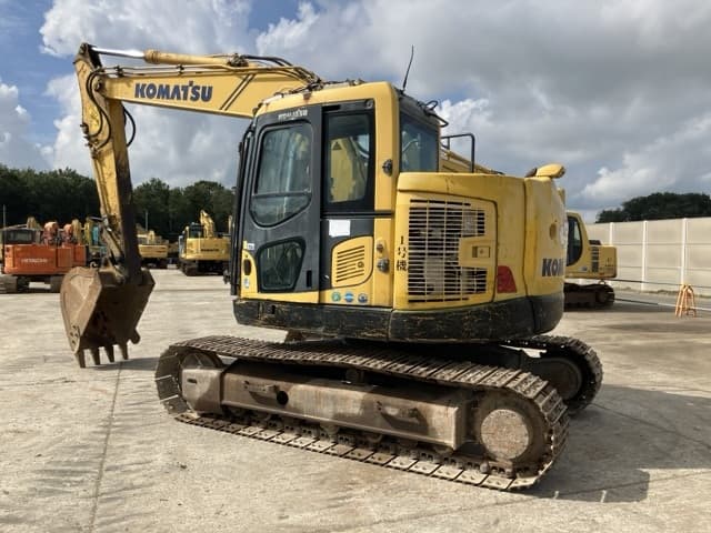 EXCAVATOR — Auction (lot 8457-120)