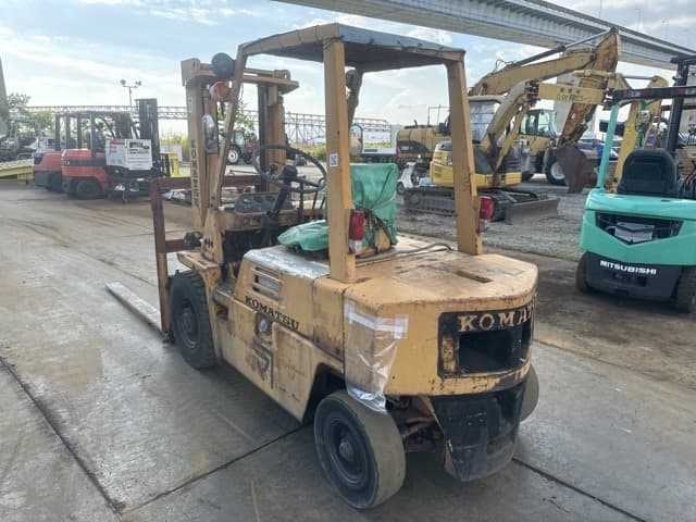 Forklift — Auction (lot 8457-12004)