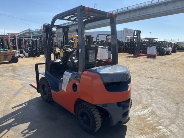 Forklift — Auction (lot 8457-12006)