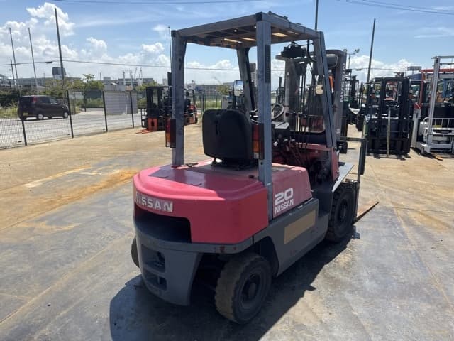 Forklift — Auction (lot 8457-12012)