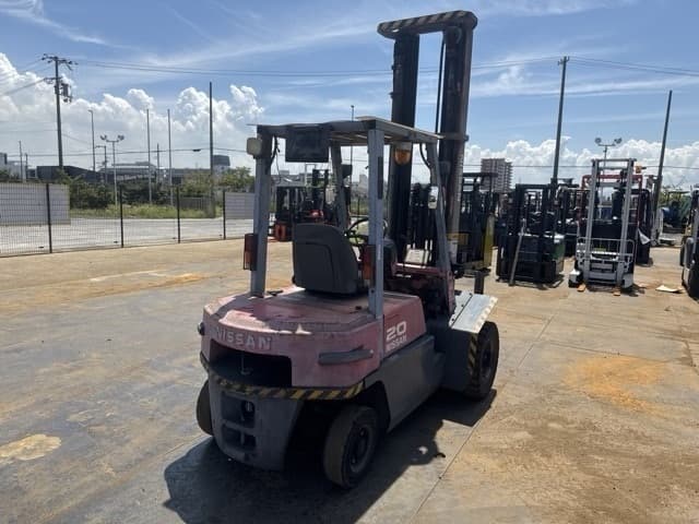 Forklift — Auction (lot 8457-12013)